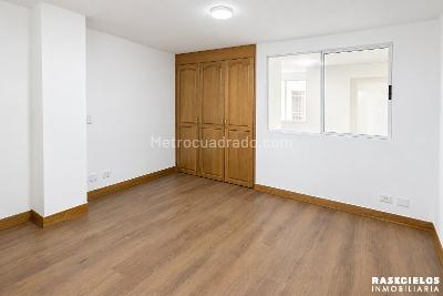 Apartamento en venta en El Nogal, Medellín · foto 10 de 14