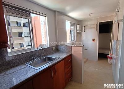 Apartamento en arriendo en Laureles, Medellín · foto 16 de 19
