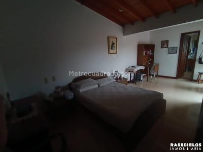 Casa de 4 alcobas en arriendo en Loma De Los Bernal, Medellín, 127 m² · foto 8 de 20