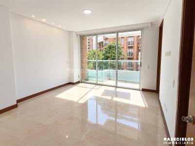 Apartamento de 3 alcobas en venta en Laureles, Medellín, 128 m² · foto 8 de 20