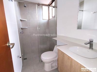 Apartamento de 3 alcobas en arriendo en Los Balsos, Medellín, 106 m² · foto 11 de 11