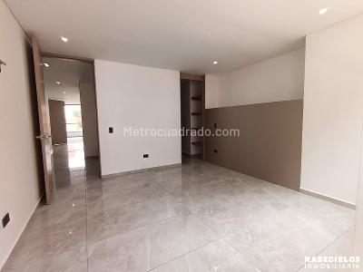 Apartamento de 3 alcobas en arriendo en Laureles, Medellín, 130 m² · foto 9 de 16