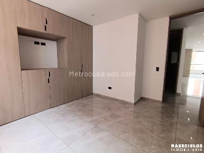 Apartamento de 3 alcobas en arriendo en Laureles, Medellín, 130 m² · foto 11 de 16