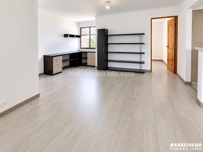 Apartamento de 3 alcobas en venta en San Joaquín, Medellín, 141 m² · foto 3 de 10