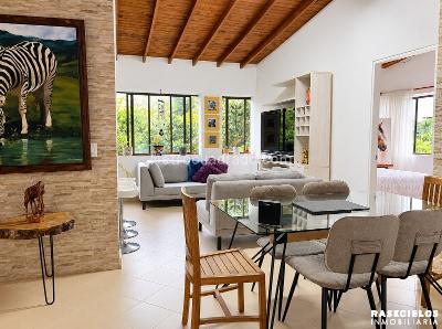 Apartamento de 3 alcobas en venta en Laureles, Medellín, 103 m² · foto 2 de 11