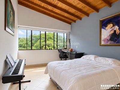 Apartamento de 3 alcobas en venta en Laureles, Medellín, 103 m² · foto 4 de 11