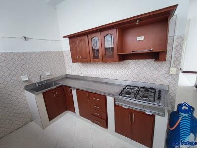 Casa de 3 alcobas en venta en Calasanz, Medellín, 190 m² · foto 3 de 18
