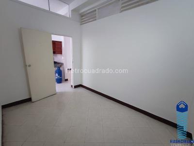 Casa de 3 alcobas en venta en Calasanz, Medellín, 190 m² · foto 14 de 18