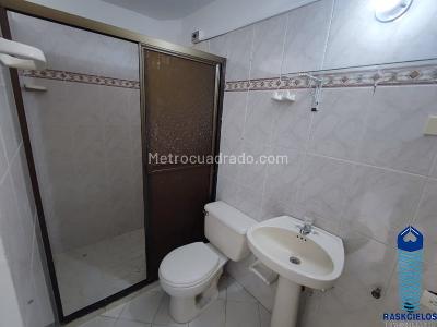 Casa de 3 alcobas en venta en Calasanz, Medellín, 190 m² · foto 16 de 18