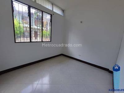 Casa de 3 alcobas en venta en Calasanz, Medellín, 190 m² · foto 18 de 18