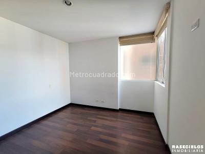 Apartamento de 3 alcobas en arriendo en El Poblado, Medellín, 126 m² · foto 7 de 14