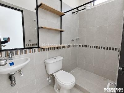Apartamento de 2 alcobas en arriendo en Belen Rosales, Medellín, 50 m² · foto 9 de 12
