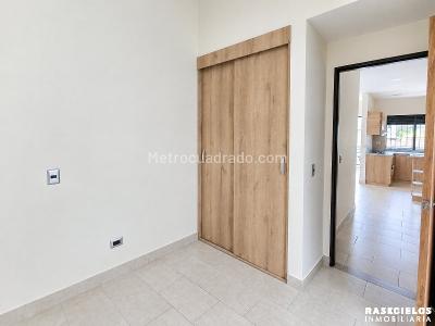 Apartamento de 2 alcobas en arriendo en Belen Rosales, Medellín, 50 m² · foto 10 de 12