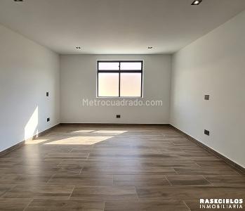 Apartamento de 3 alcobas en venta en Conquistadores, Medellín, 100 m² · foto 6 de 12