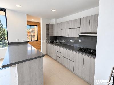 Apartamento de 3 alcobas en arriendo en Belen Alameda, Medellín, 85 m² · foto 3 de 16