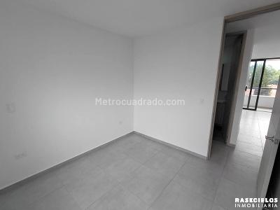 Apartamento de 3 alcobas en arriendo en Belen Alameda, Medellín, 85 m² · foto 8 de 16