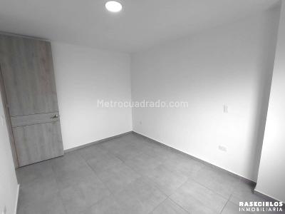 Apartamento de 3 alcobas en arriendo en Belen Alameda, Medellín, 85 m² · foto 13 de 16