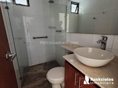 Apartamento de 3 alcobas en arriendo en Lorena, Medellín, 85 m² · foto 6 de 14