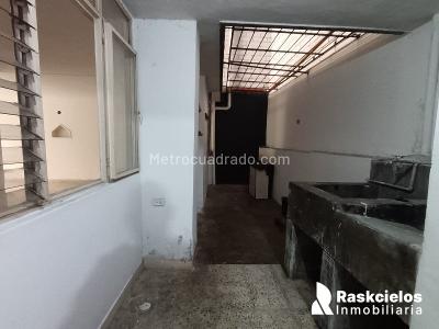 Casa de 5 alcobas en arriendo en Simon Bolivar, Medellín, 490 m² · foto 11 de 20