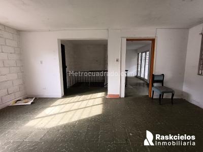 Casa de 5 alcobas en arriendo en Simon Bolivar, Medellín, 490 m² · foto 20 de 20