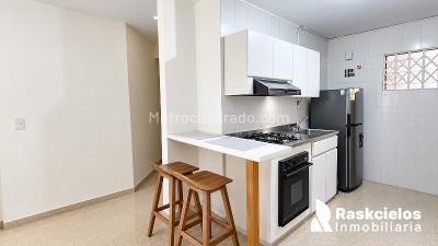 Apartaestudio en arriendo en El Nogal, Medellín, 51 m² · foto 3 de 19