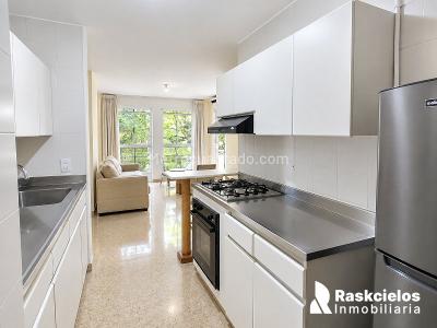 Apartaestudio en arriendo en El Nogal, Medellín, 51 m² · foto 6 de 19
