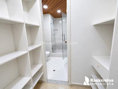 Apartaestudio en arriendo en El Nogal, Medellín, 51 m² · foto 12 de 19