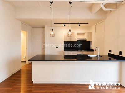Apartamento de 1 alcoba en arriendo en El Tesoro, Medellín, 70 m² · foto 2 de 13