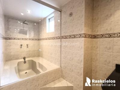 Apartamento de 3 alcobas en arriendo en El Poblado, Medellín, 100 m² · foto 10 de 17