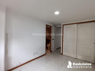 Apartamento de 3 alcobas en arriendo en El Poblado, Medellín, 100 m² · foto 12 de 17