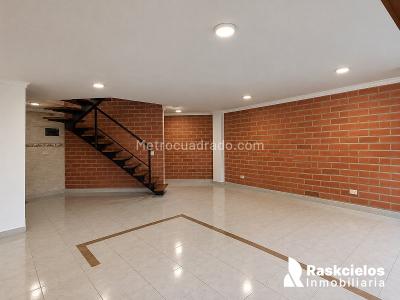 Apartamento de 3 alcobas en arriendo en El Poblado, Medellín, 100 m² · foto 2 de 17