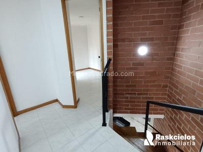 Apartamento de 3 alcobas en arriendo en El Poblado, Medellín, 100 m² · foto 6 de 17