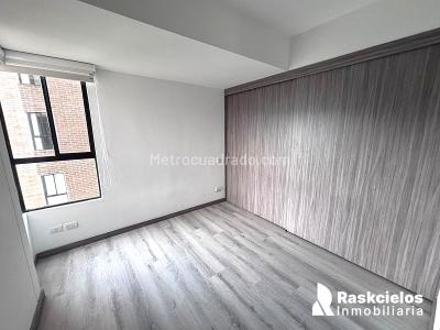 Apartamento de 2 alcobas en arriendo en El Poblado, Medellín, 77 m² · foto 7 de 13