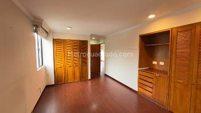 Apartamento en venta en Santa Barbara Occidental, Bogotá · foto 3 de 14