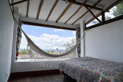 Casa de 4 alcobas en venta en La Candelaria, Bogotá, 397 m² · foto 12 de 16