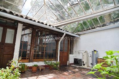 Casa de 4 alcobas en venta en La Candelaria, Bogotá, 397 m² · foto 2 de 16