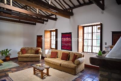 Casa de 4 alcobas en venta en La Candelaria, Bogotá, 397 m² · foto 7 de 16