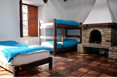 Casa de 4 alcobas en venta en La Candelaria, Bogotá, 397 m² · foto 14 de 16