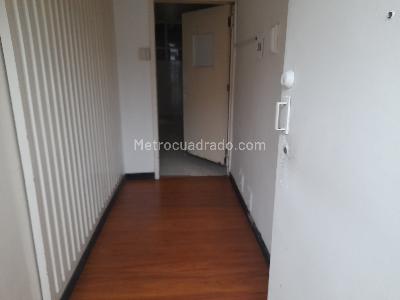Casa de 5 alcobas en venta en Chapinero Pardo Rubio, Bogotá, 269 m² · foto 15 de 20