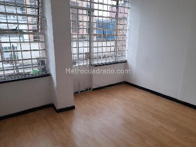 Casa de 5 alcobas en venta en Chapinero Pardo Rubio, Bogotá, 269 m² · foto 11 de 20