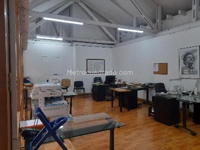Casa de 5 alcobas en venta en La Candelaria, Bogotá, 1311 m² · foto 10 de 20