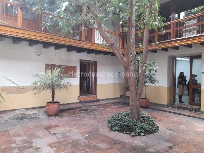 Casa de 5 alcobas en venta en La Candelaria, Bogotá, 1311 m² · foto 5 de 20