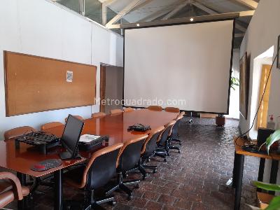 Casa de 5 alcobas en venta en La Candelaria, Bogotá, 1311 m² · foto 6 de 20