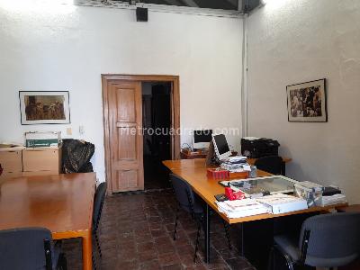 Casa de 5 alcobas en venta en La Candelaria, Bogotá, 1311 m² · foto 8 de 20