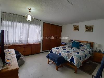 Casa de 4 alcobas en venta en Polo Club, Bogotá, 260 m² · foto 9 de 18
