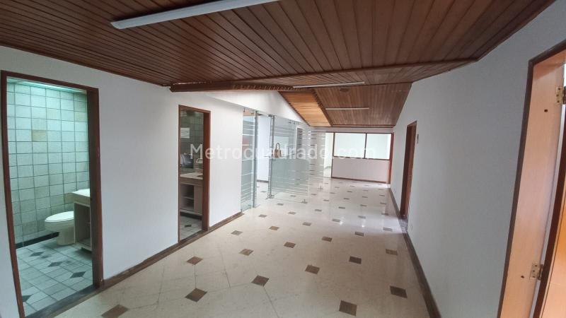 Oficina en Arriendo, CHICO NORTE, Bogotá D.C. - Más
