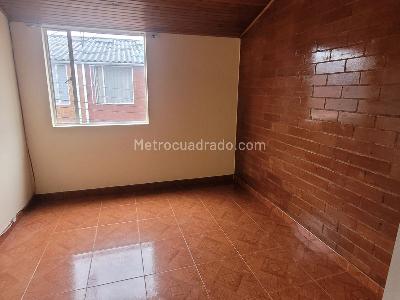 Casa en venta en El Refugio De Suba, Bogotá · foto 6 de 12