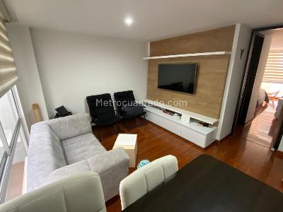 Apartamento de 1 alcoba en venta en Cedritos Lisboa, Bogotá, 44 m² · foto 4 de 10