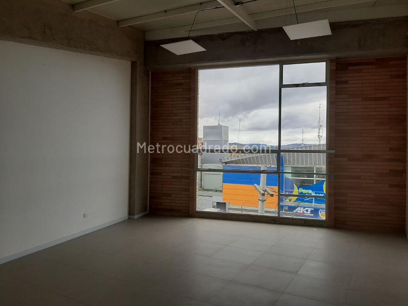 Oficina en Arriendo, VILLA OLIMPICA, Chía - Więcej