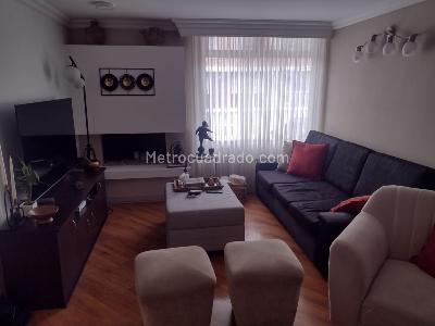 Casa de 4 alcobas en venta en Lisboa Cedritos, Bogotá, 157 m² · foto 4 de 20